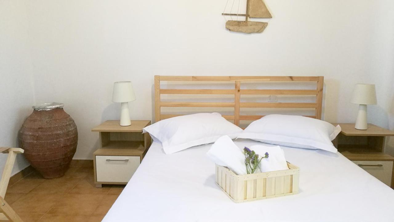 Anemos Seaside House Villa Skíros Eksteriør billede